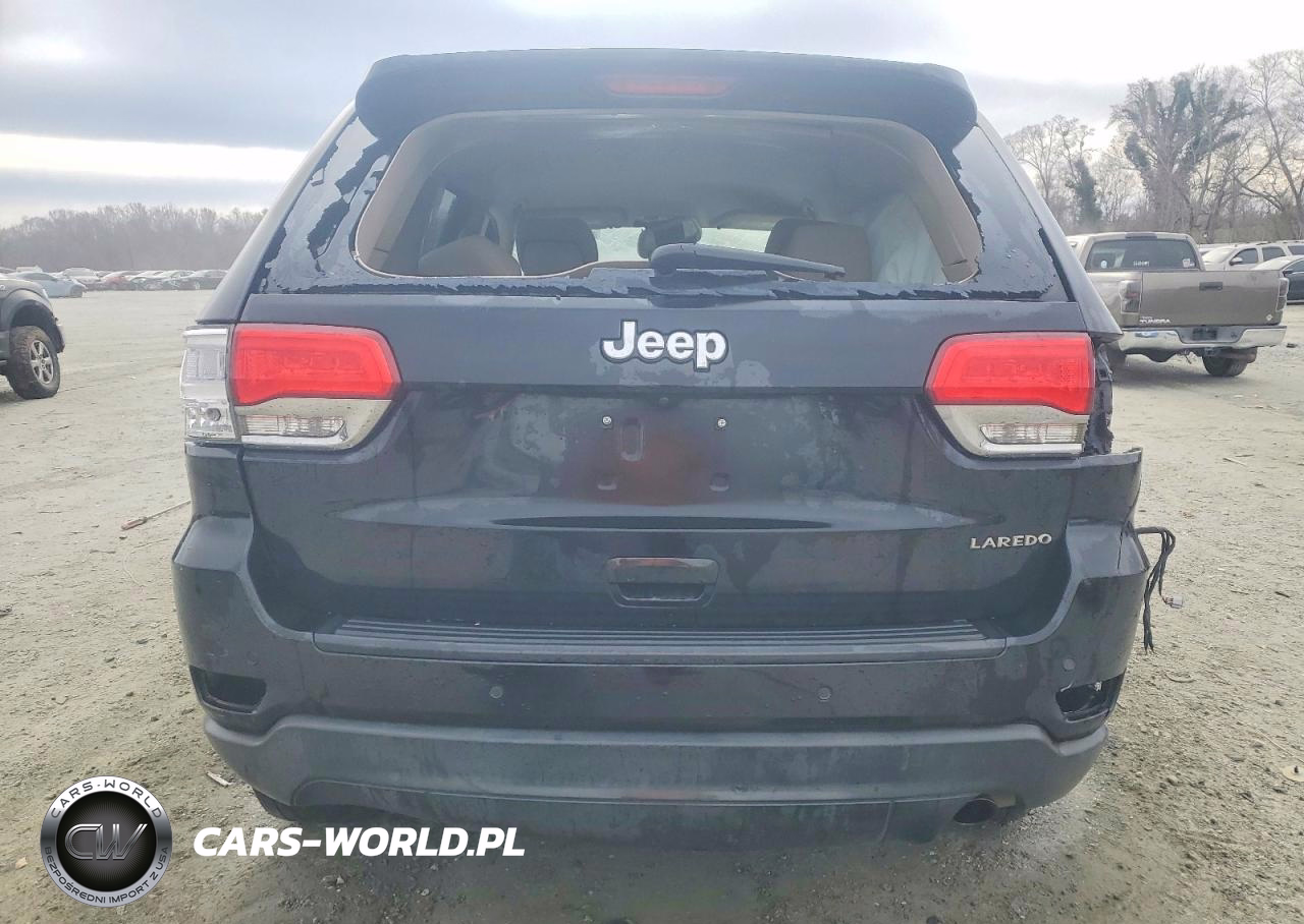 2017 Jeep Grand Cherokee Laredo VIN:1C4RJEAGXHC752568 - 6