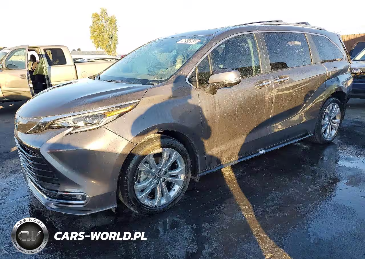 2024 Toyota Sienna Limited
