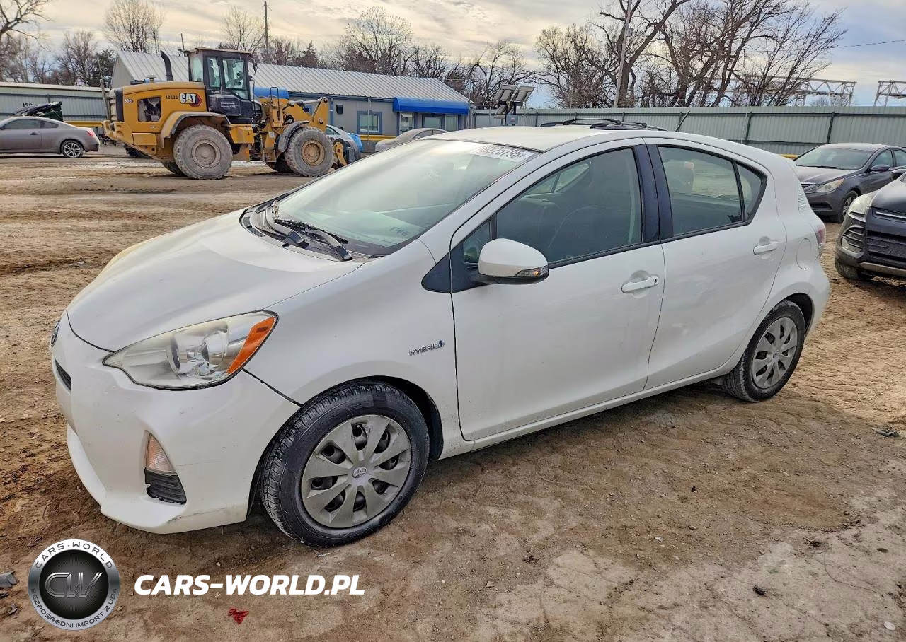 2013 Toyota Prius C Two