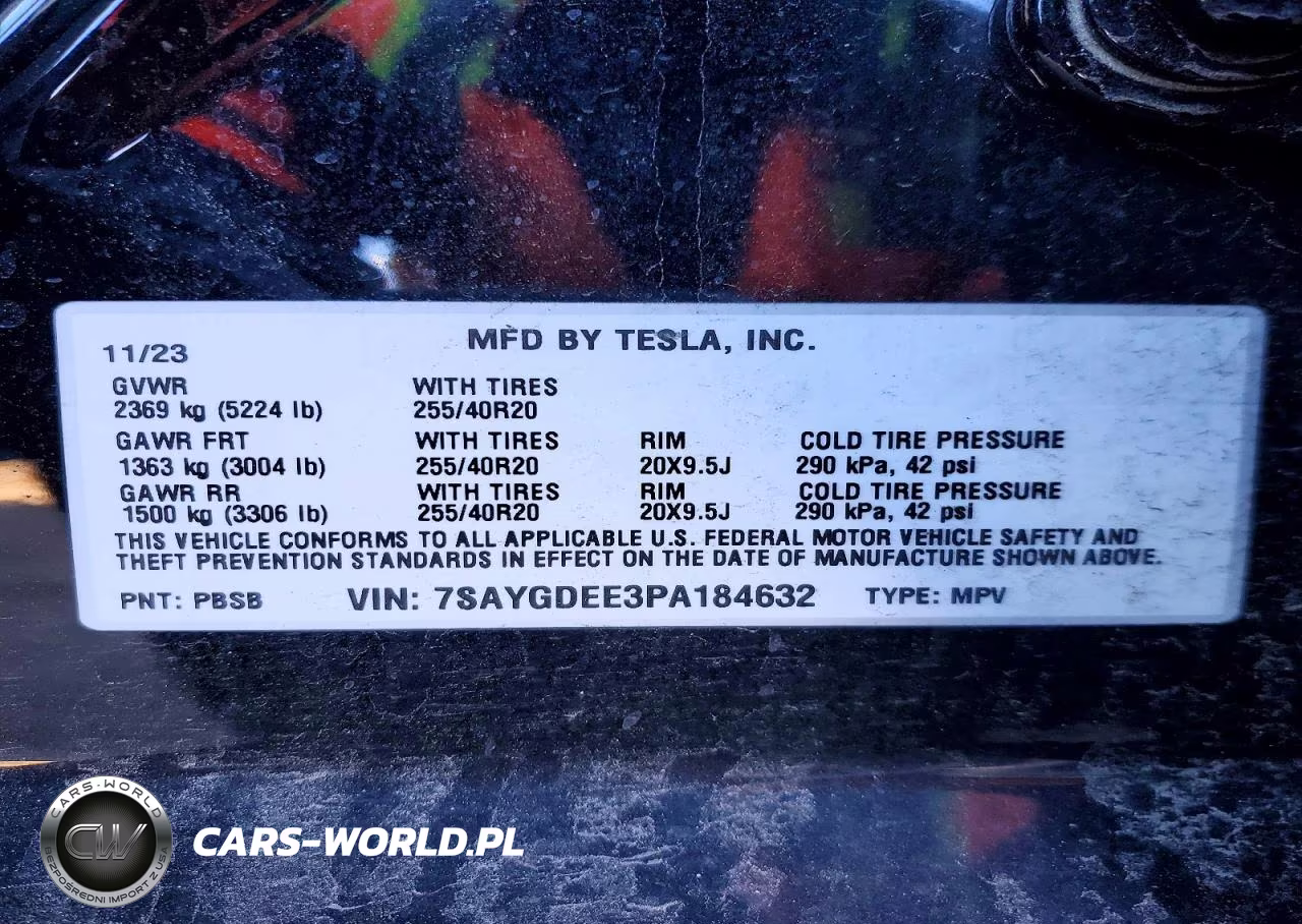 2023 Tesla Model Y VIN:7SAYGDEE3PA184632 - 12