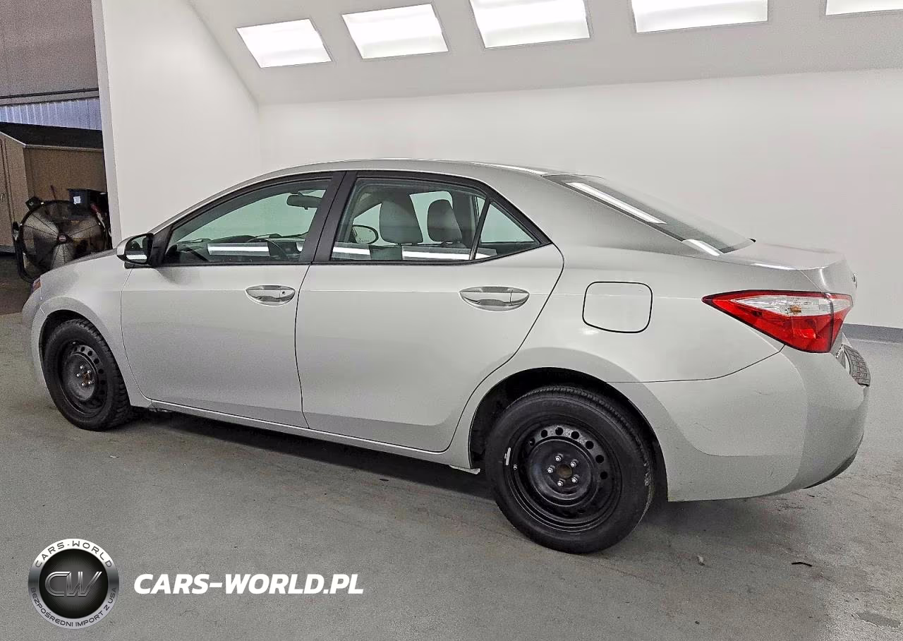 2016 Toyota Corolla L VIN:5YFBURHE0GP383858 - 2