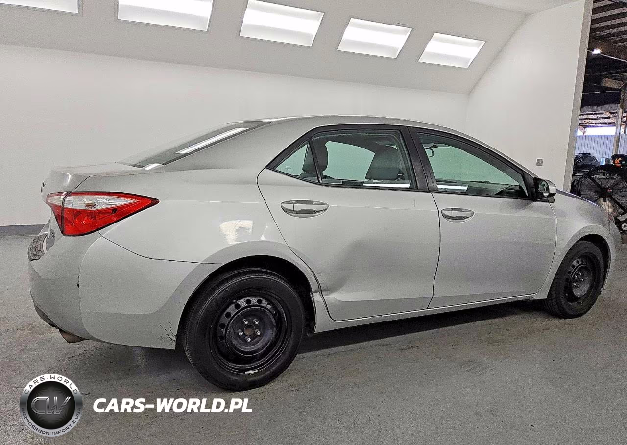 2016 Toyota Corolla L VIN:5YFBURHE0GP383858 - 3
