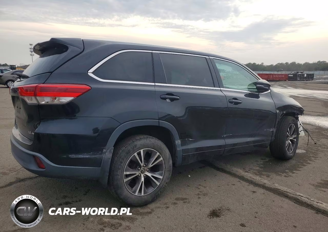 2017 Toyota Highlander Le VIN:5TDBZRFH6HS474267 - 3