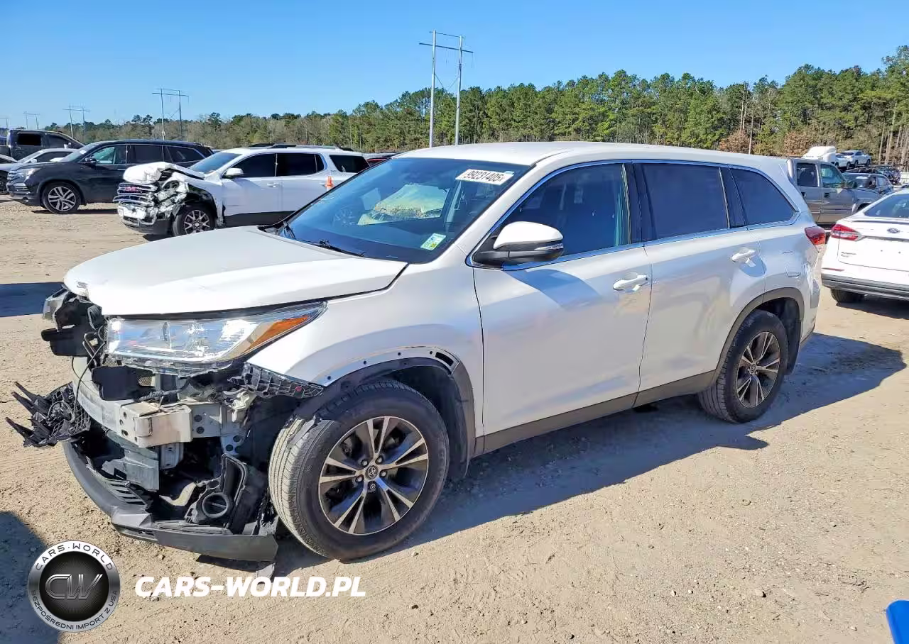 2019 Toyota Highlander Le