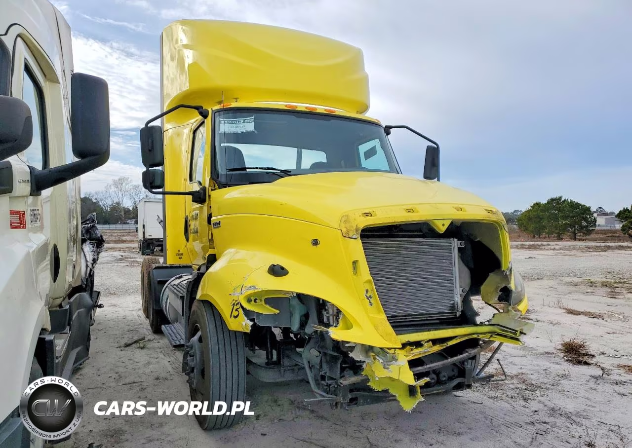 2019 International Rh613 Semi Truck