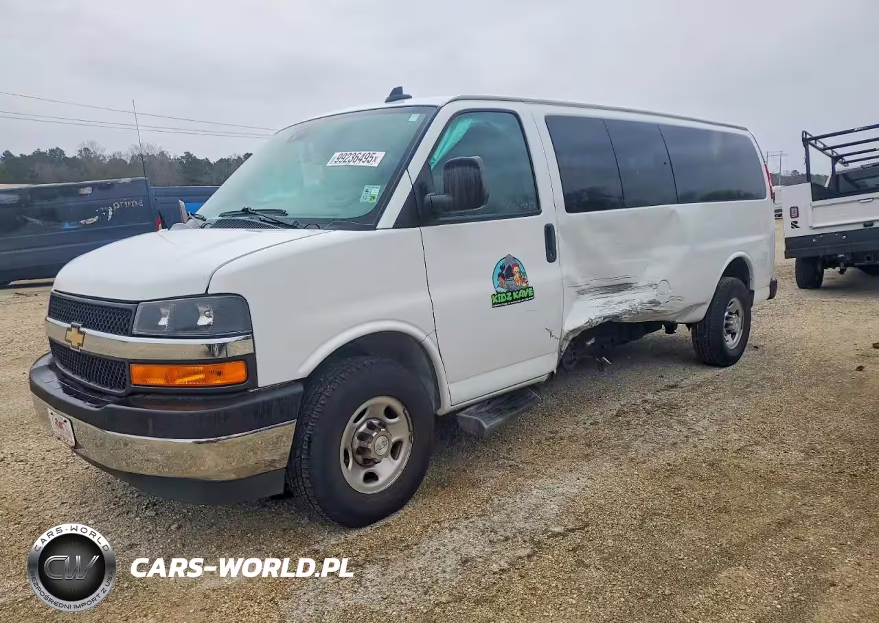 2020 Chevrolet Express G3500 Lt