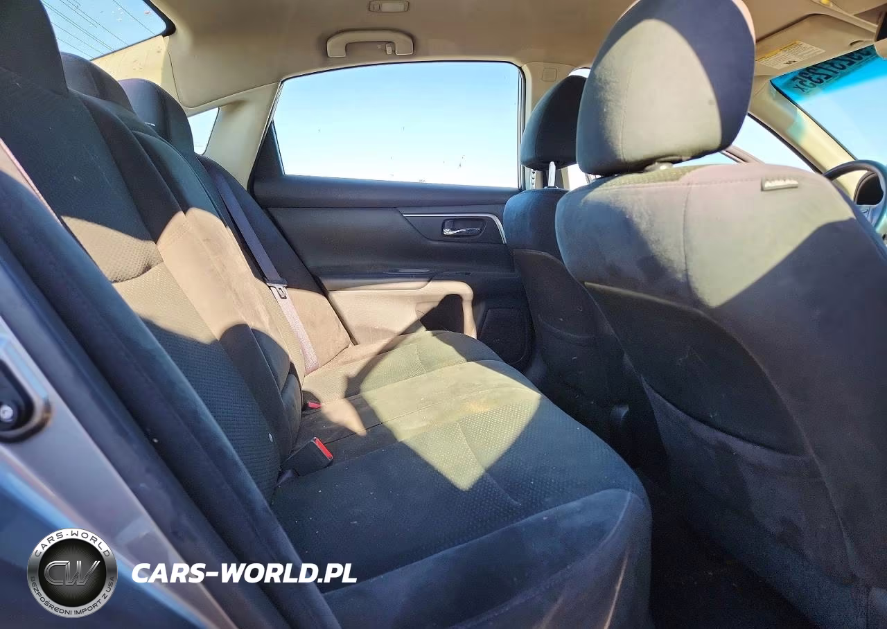 2015 Nissan Altima 2.5 VIN:1N4AL3AP2FC434166 - 10