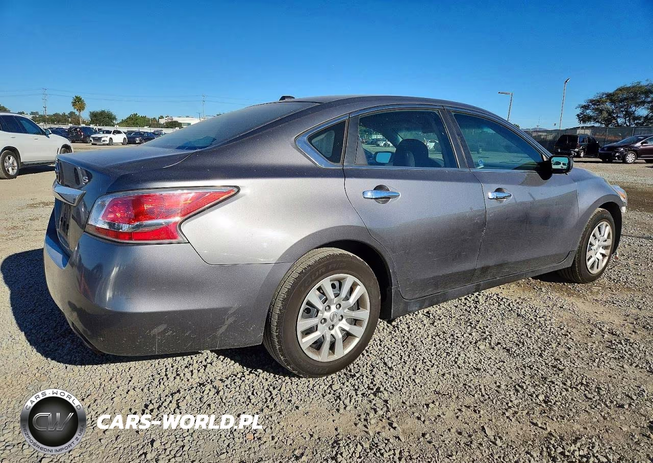 2015 Nissan Altima 2.5 VIN:1N4AL3AP2FC434166 - 3
