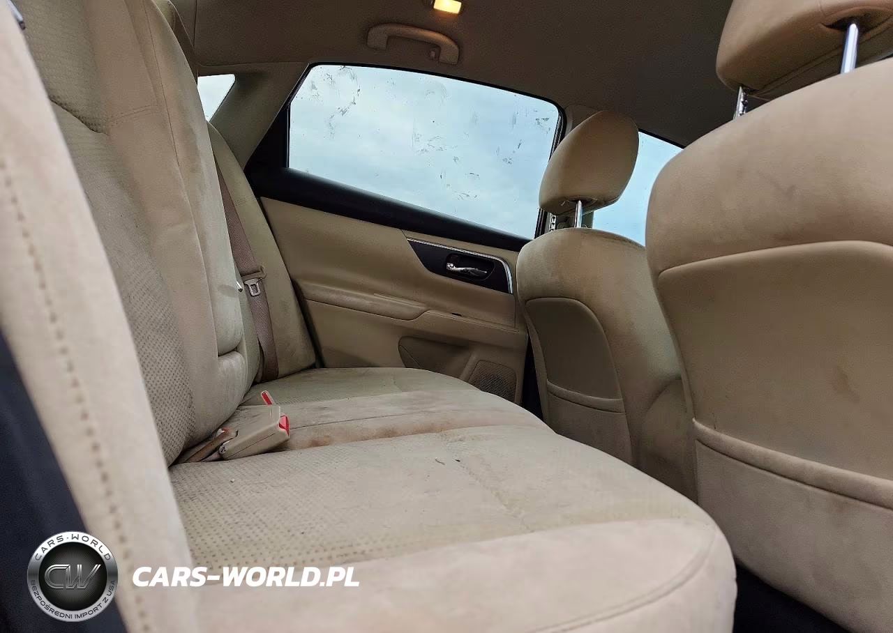 2015 Nissan Altima 2.5 VIN:1N4AL3AP7FC432011 - 10