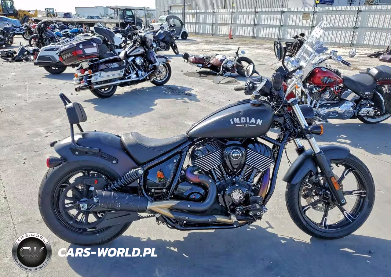 2025 Indian Motorcycle Co. Chief Dark Horse Abs