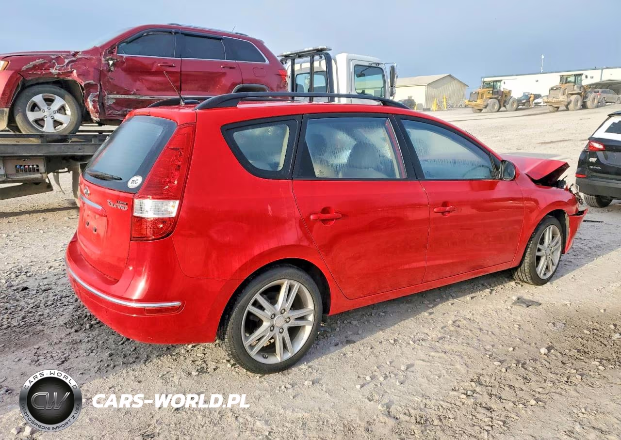 2010 Hyundai Elantra Touring Gls VIN:KMHDC8AE4AU052870 - 3