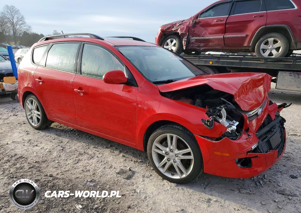 2010 Hyundai Elantra Touring Gls VIN:KMHDC8AE4AU052870 - 4