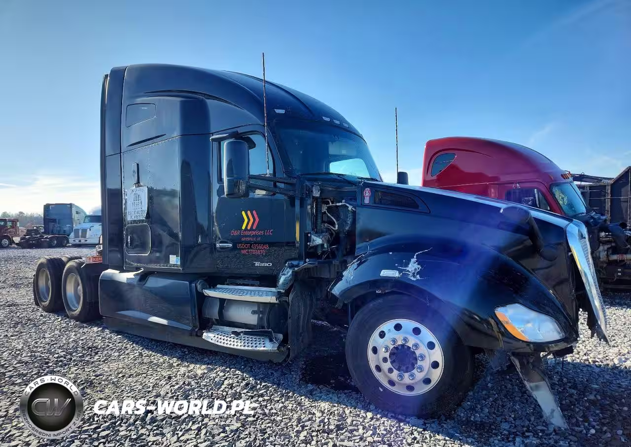 2021 Kenworth T680 Semi Truck