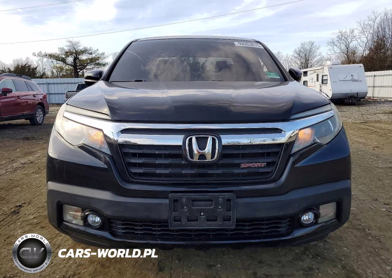 2017 Honda Ridgeline Sport VIN:5FPYK3F10HB013902 - 5