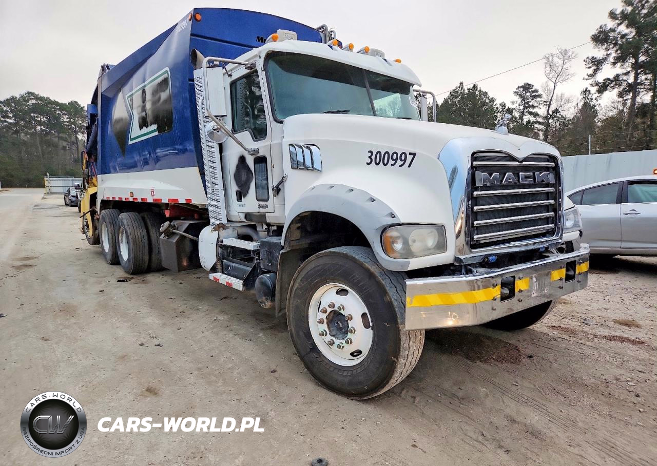 2012 Mack Gu713 Refuse Truck