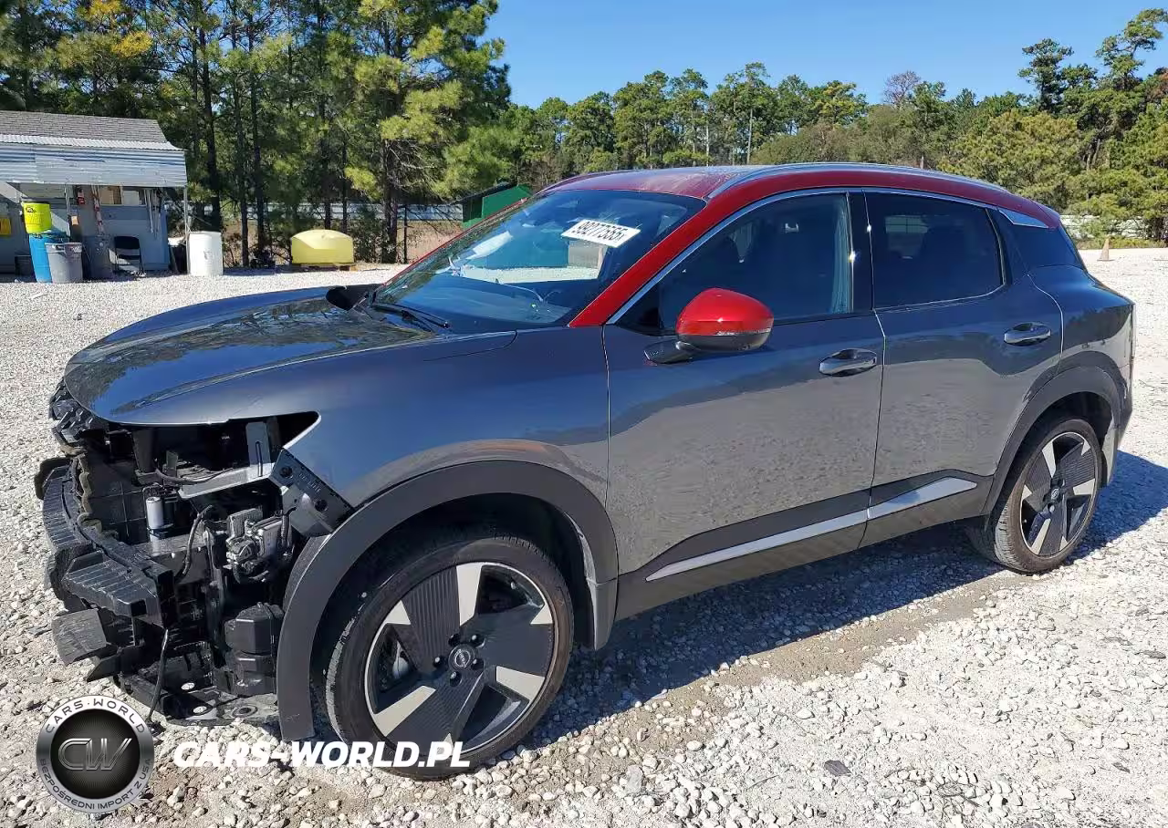 2025 Nissan Kicks Sr