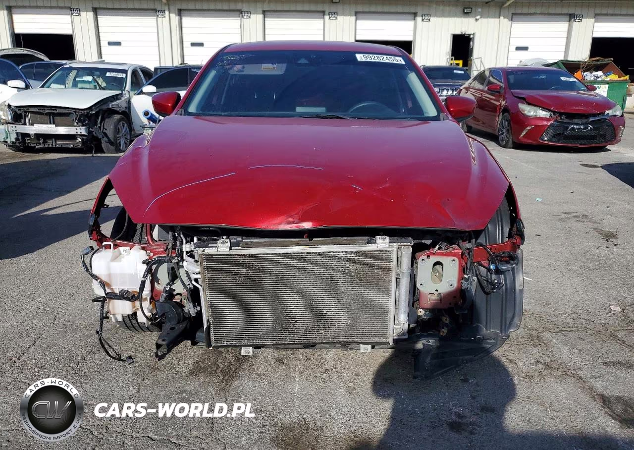 2018 Mazda 3 Sport VIN:3MZBN1U73JM171649 - 5