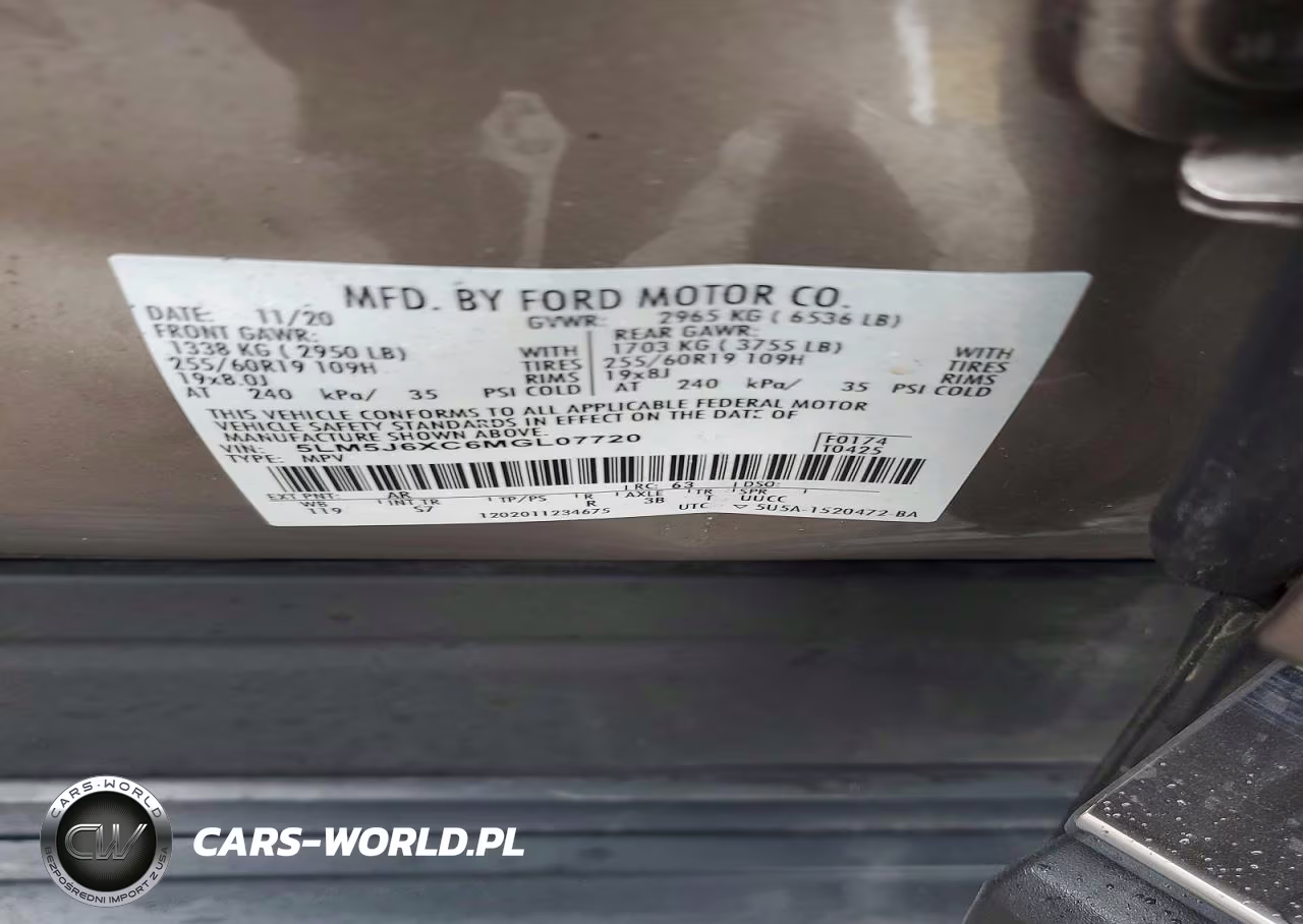 2021 Lincoln Aviator VIN:5LM5J6XC6MGL07720 - 13