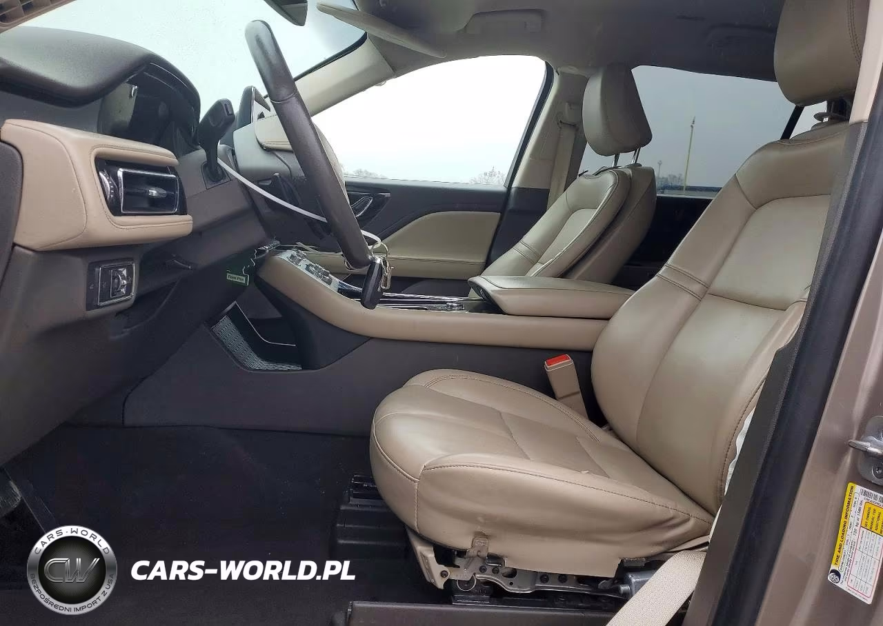 2021 Lincoln Aviator VIN:5LM5J6XC6MGL07720 - 7