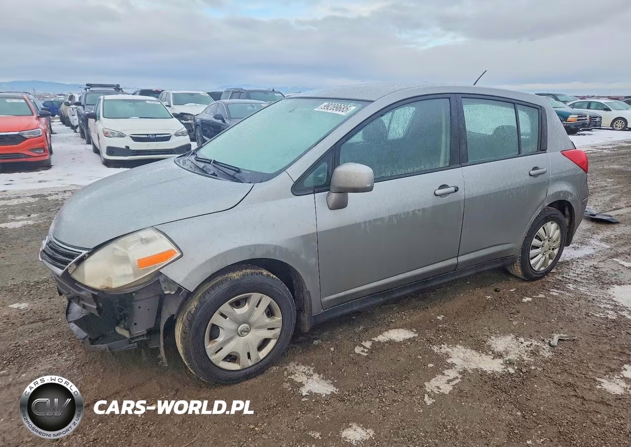 2010 Niss Versa