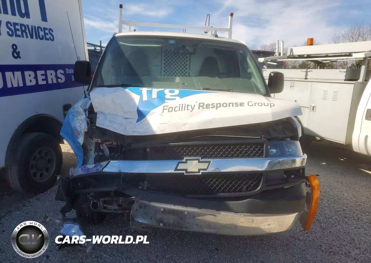 2023 Chevrolet Express 2500 Utility - Service Van VIN:1GCWGAFP0P1209551 - 5