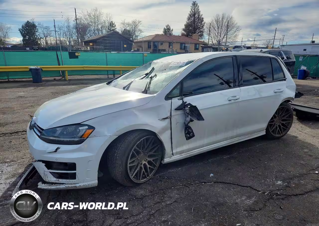 2016 Volkswagen Golf R