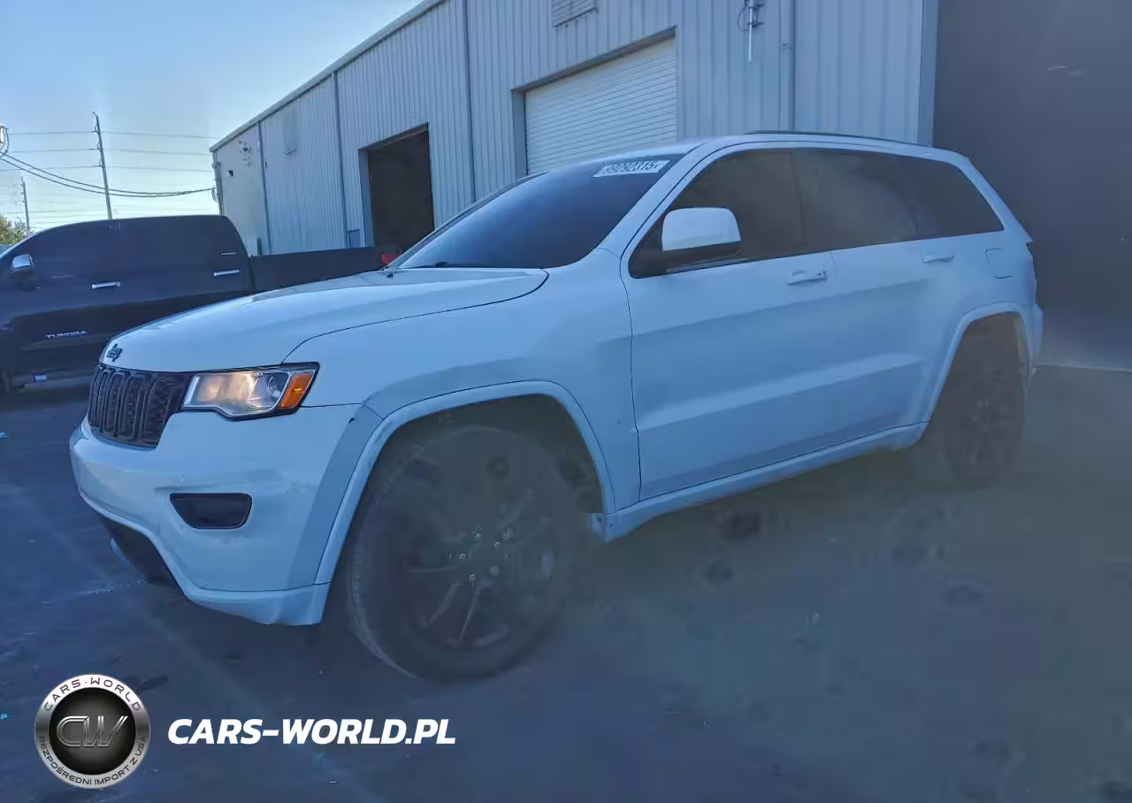 2018 Jeep Grand Cherokee Laredo