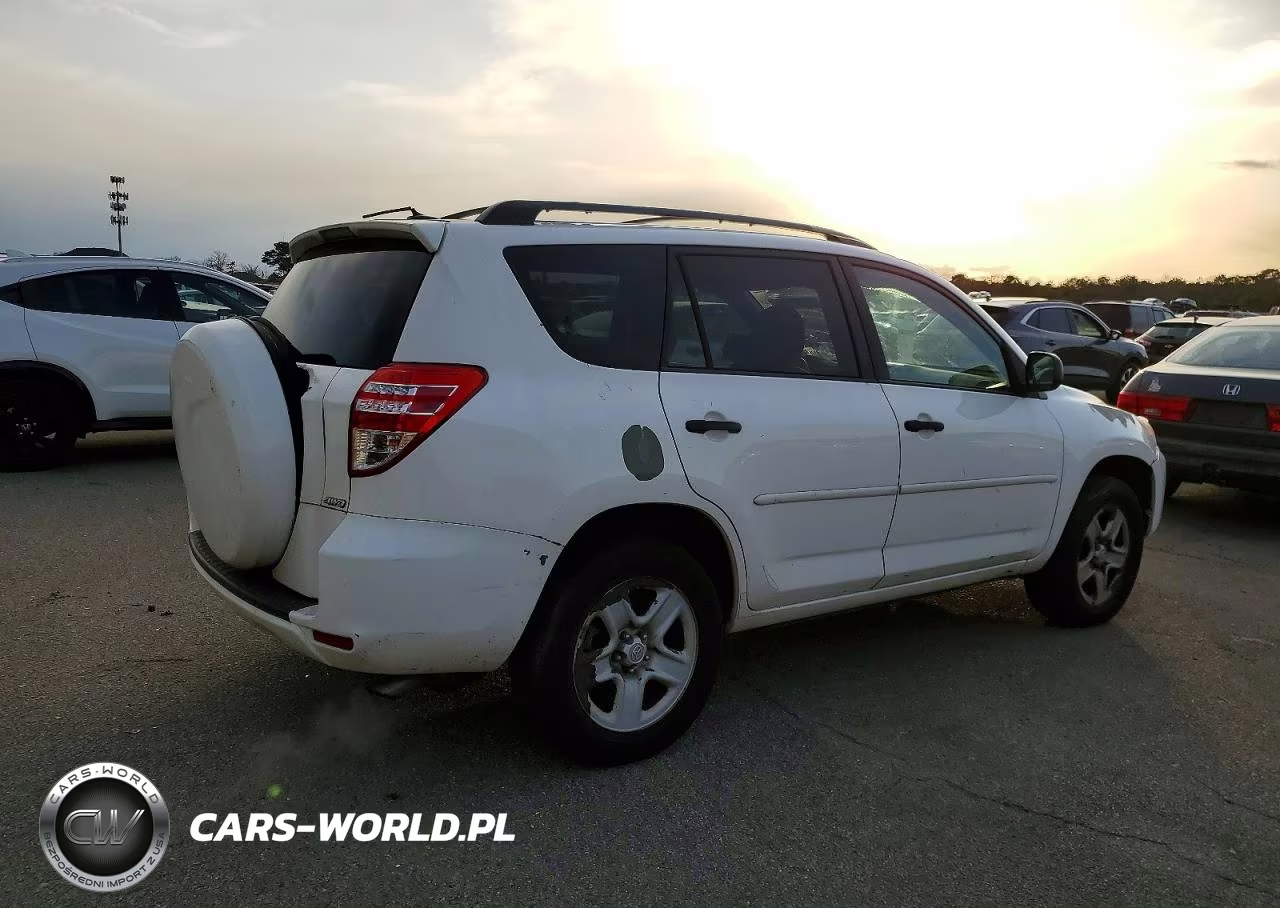 2011 Toyota Rav4 VIN:2T3BF4DVXBW085335 - 3