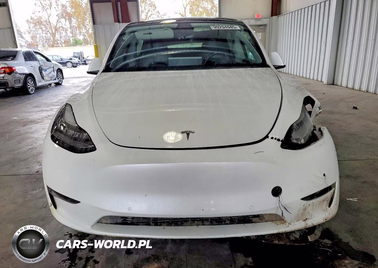 2021 Tesla Model Y VIN:5YJYGDED2MF103543 - 5