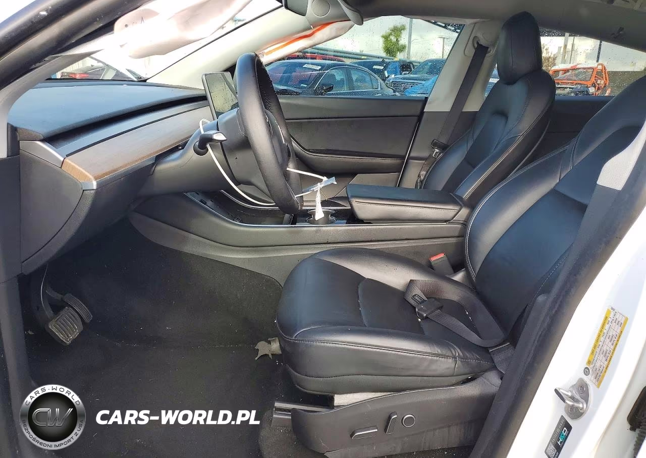 2021 Tesla Model Y VIN:5YJYGDED2MF103543 - 7