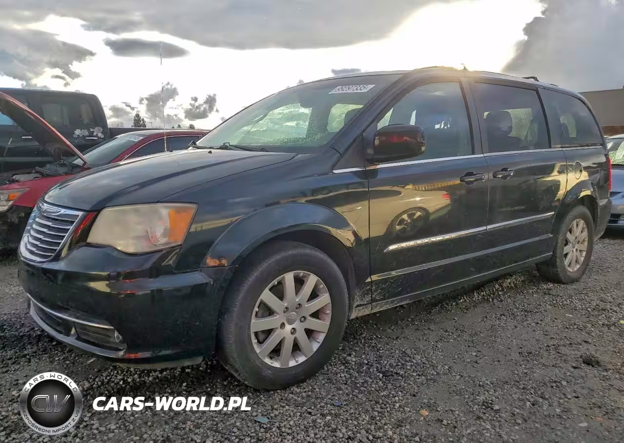 2014 Chrysler Town & Country Touring