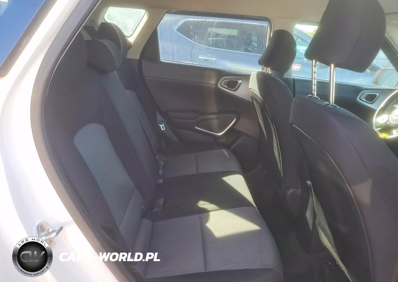 2020 Kia Soul Lx VIN:KNDJ23AU4L7027540 - 11