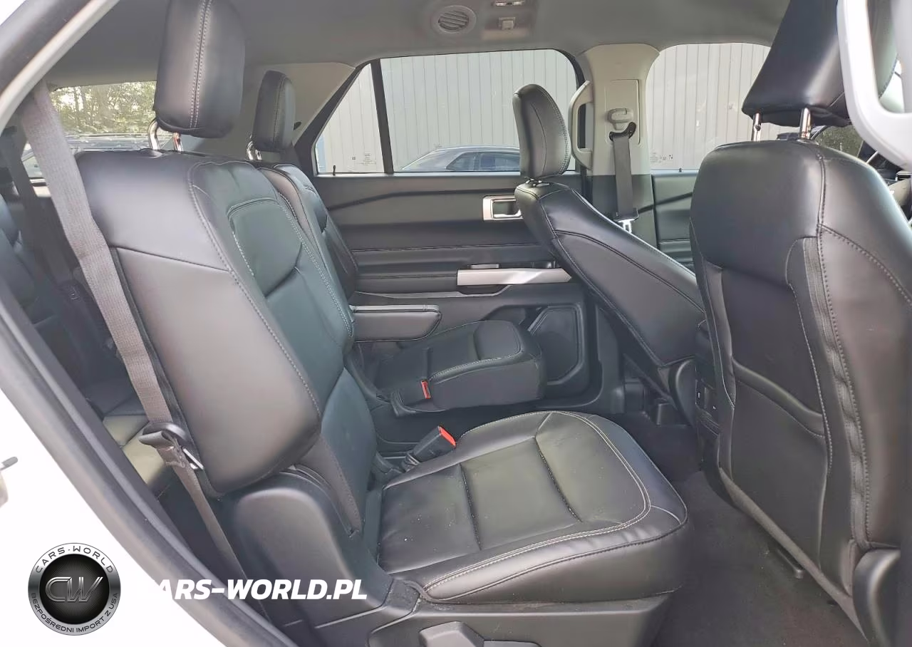 2022 Ford Explorer Xlt VIN:1FMSK7DH7NGB99425 - 11