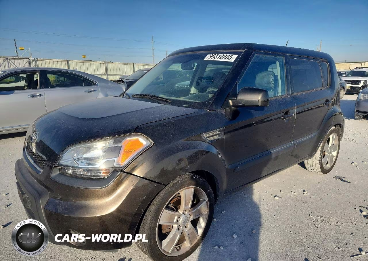 2011 Kia Soul +