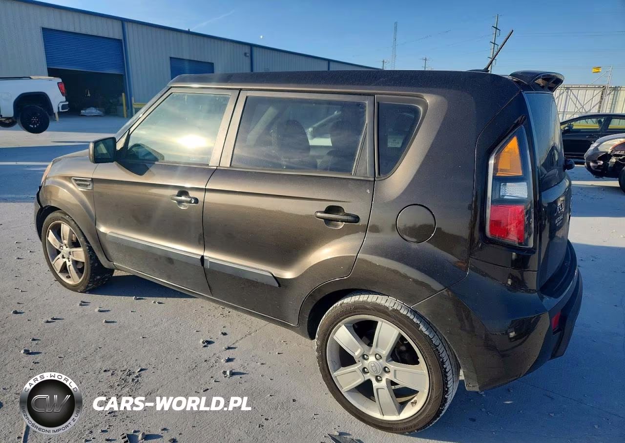 2011 Kia Soul + VIN:KNDJT2A22B7207443 - 2