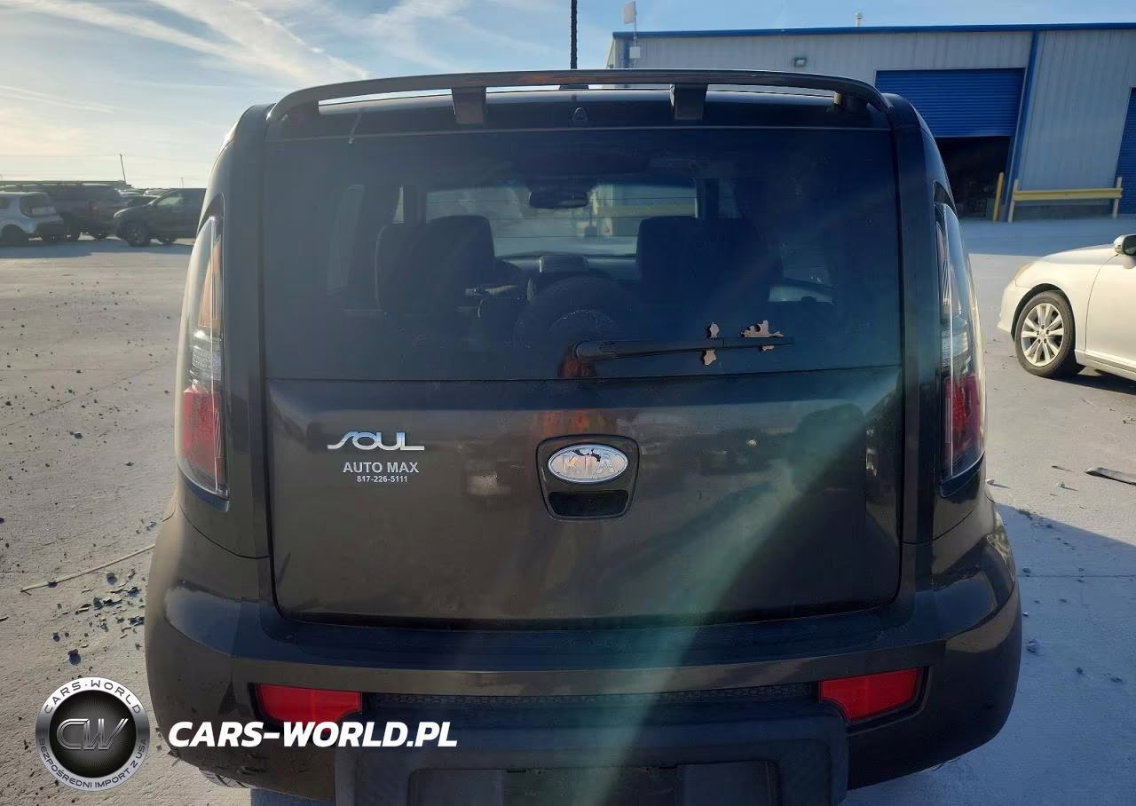 2011 Kia Soul + VIN:KNDJT2A22B7207443 - 6