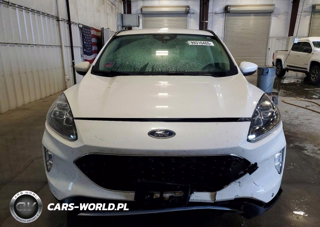 2020 Ford Escape Titanium VIN:1FMCU9J94LUB14966 - 5