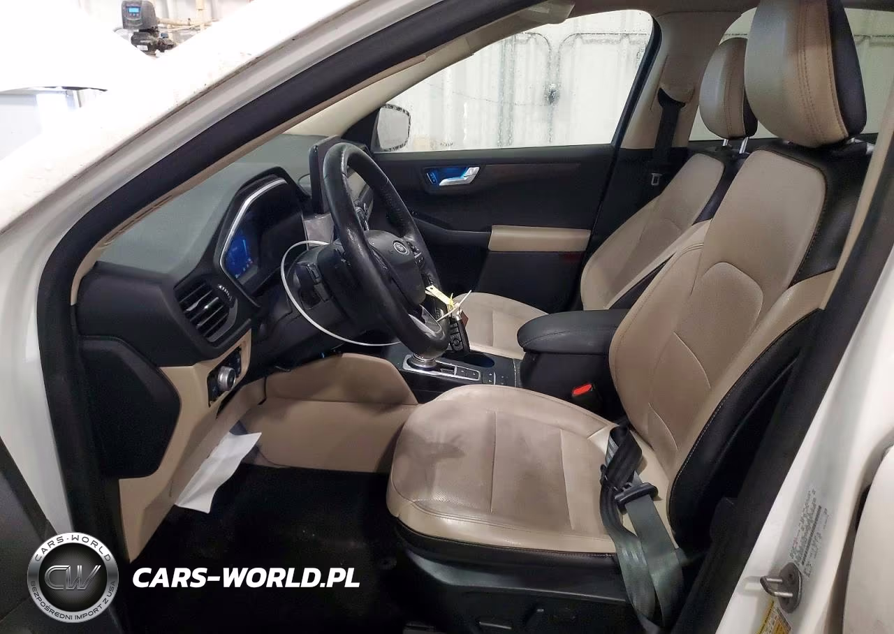 2020 Ford Escape Titanium VIN:1FMCU9J94LUB14966 - 7