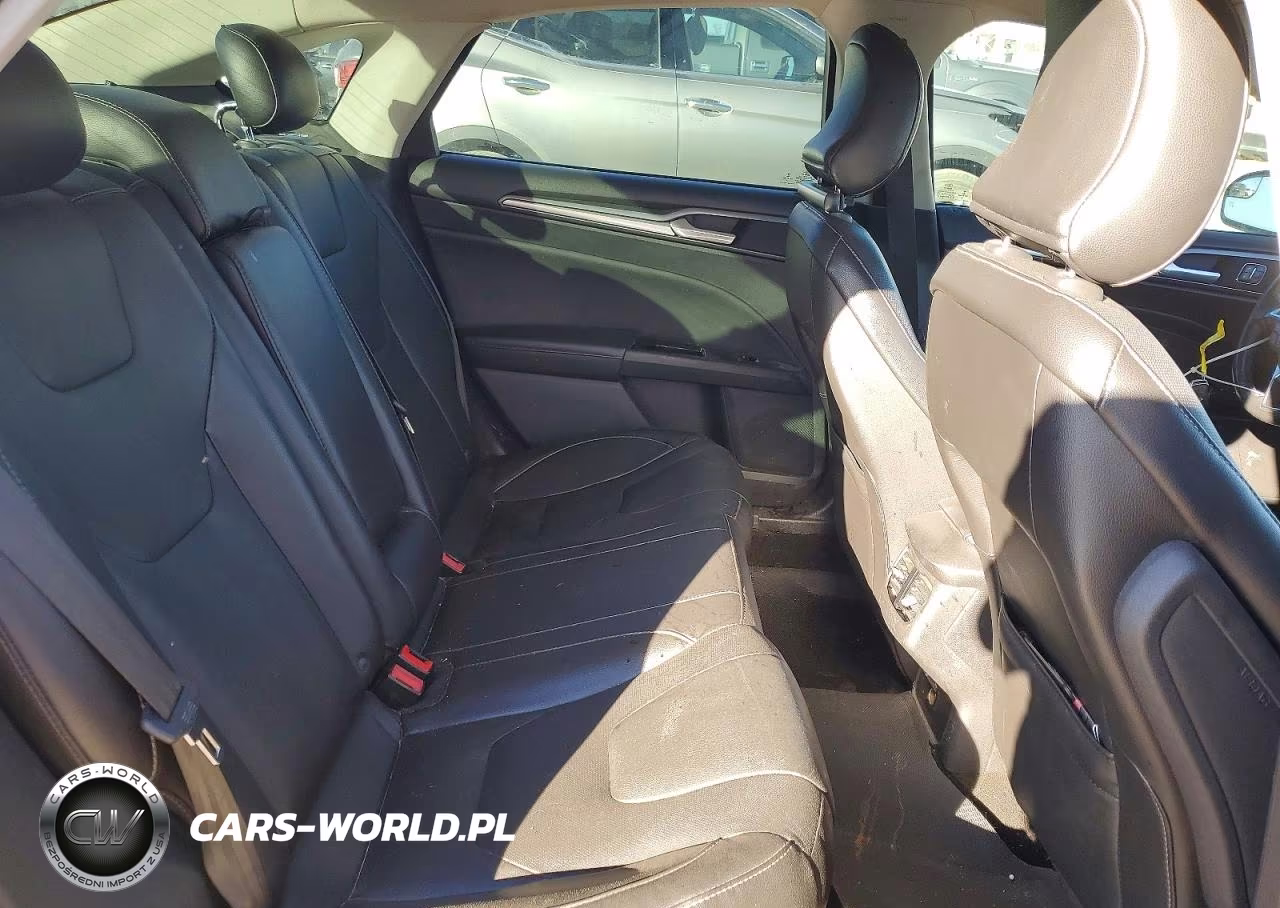 2015 Ford Fusion Titanium VIN:3FA6P0D99FR172461 - 10