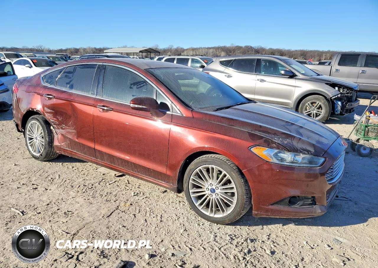 2015 Ford Fusion Titanium VIN:3FA6P0D99FR172461 - 4