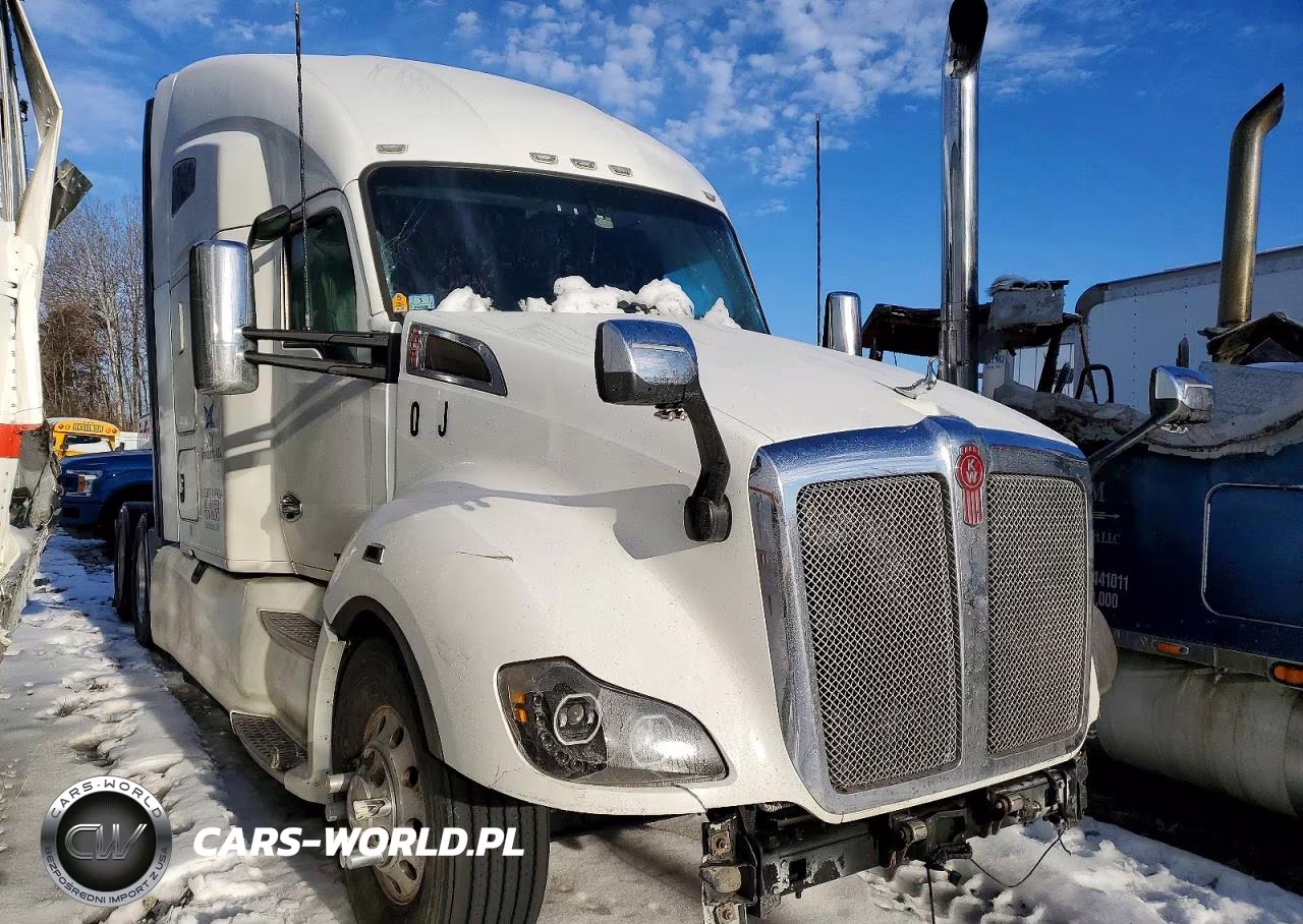 2019 Kenworth T680 Semi Truck