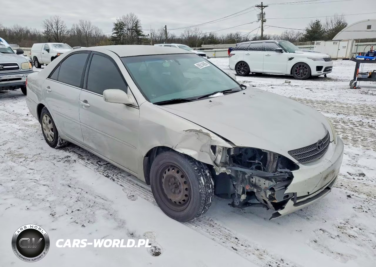 2004 Toyota Camry Le VIN:4T1BE32K64U835895 - 4