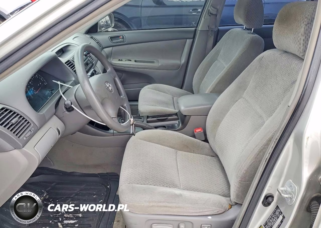 2004 Toyota Camry Le VIN:4T1BE32K64U835895 - 7
