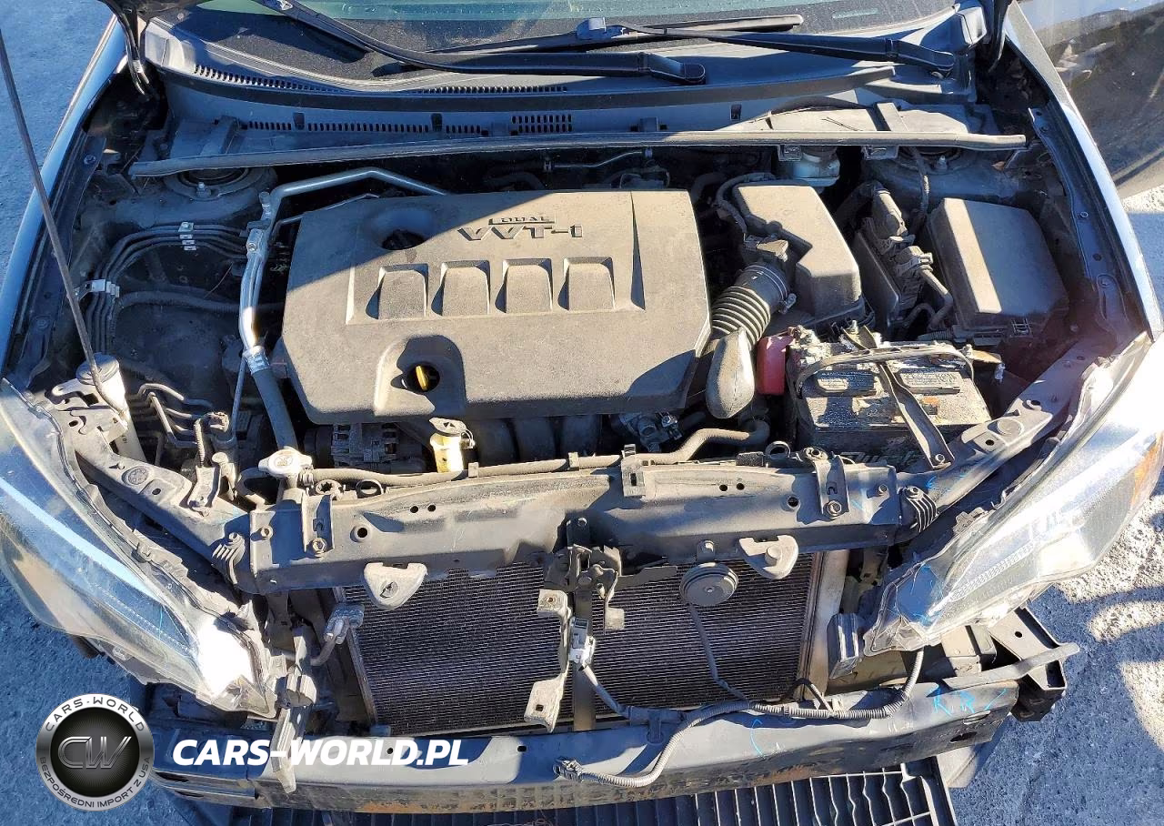 2018 Toyota Corolla L VIN:5YFBURHE5JP841966 - 11
