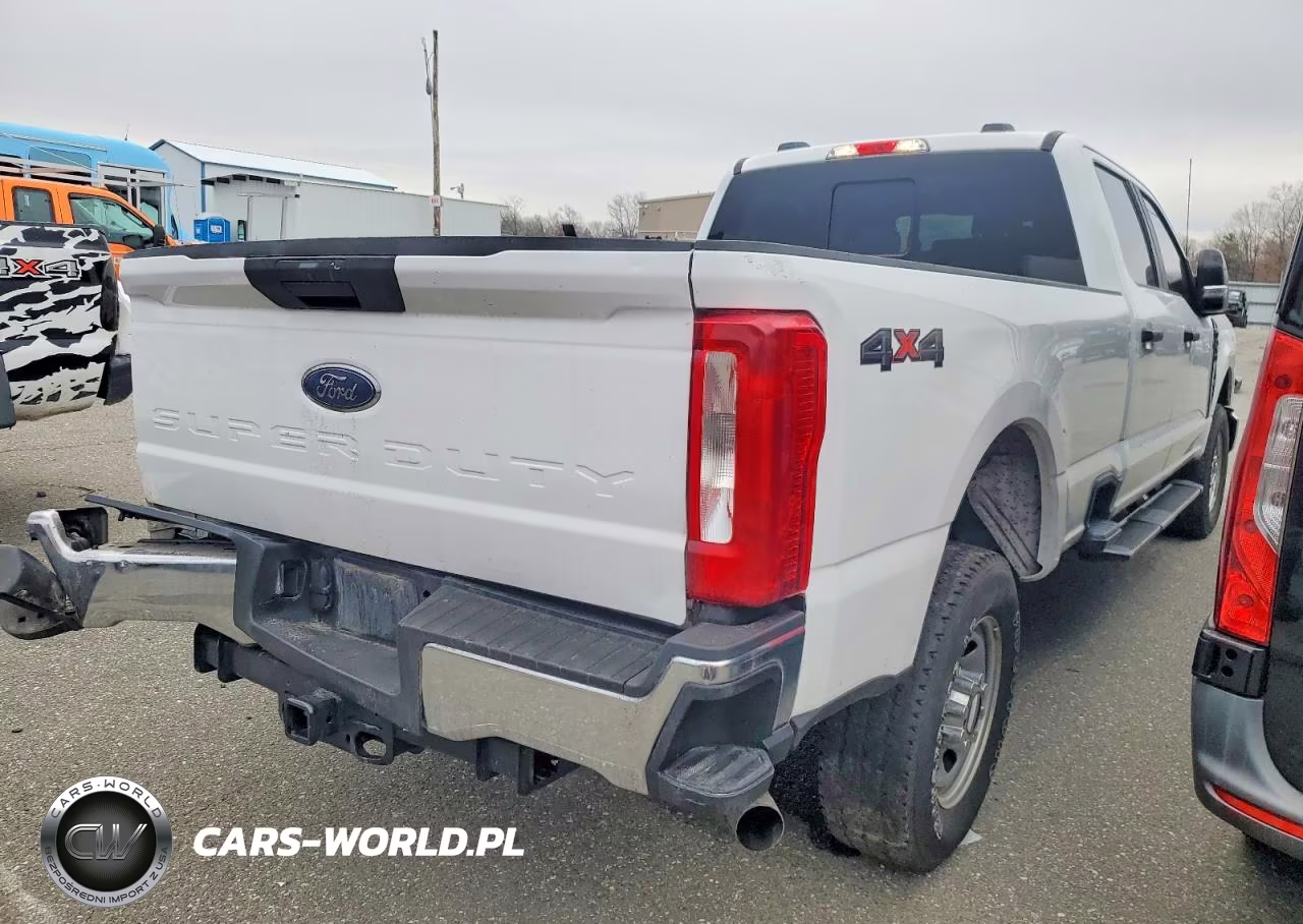 2023 Ford F350 Super Duty VIN:1FT8W3BA9PEE03786 - 3