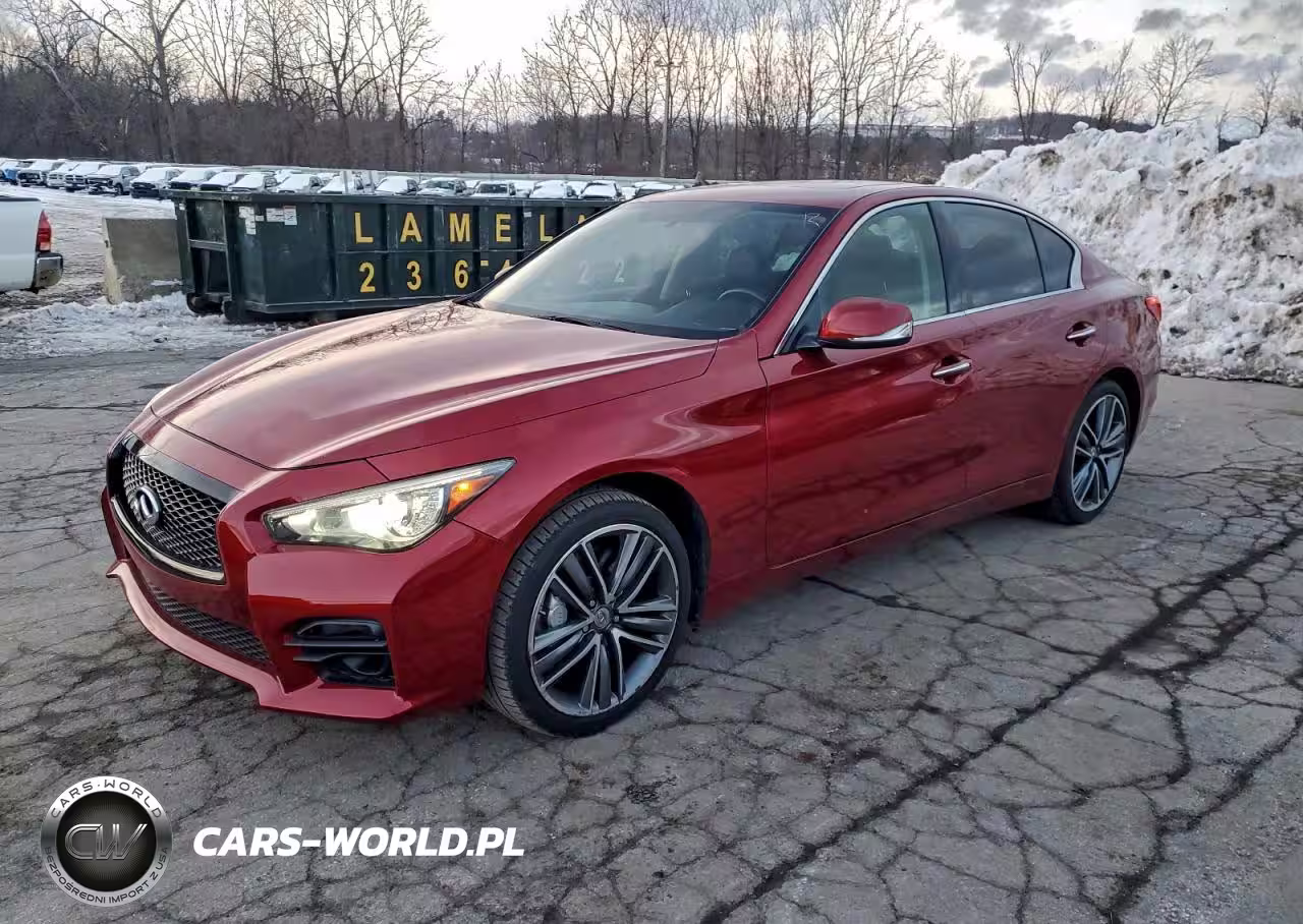 2014 INFINITI Q50 SPORT