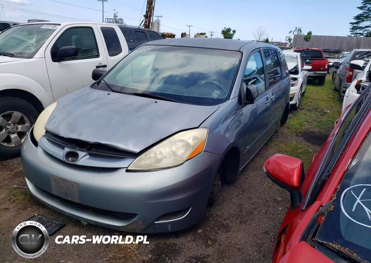 2010 Toyota Sienna Ce
