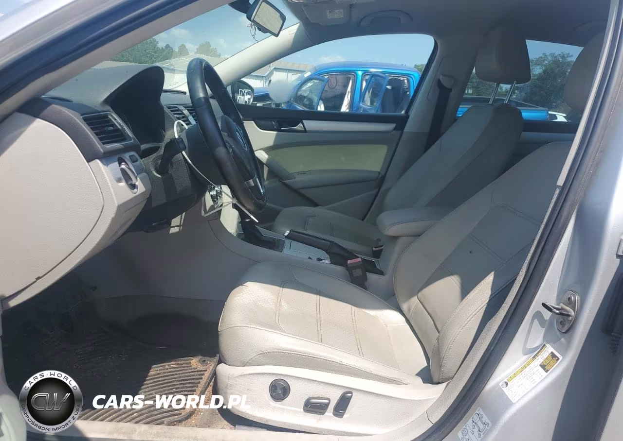 2012 Volkswagen Passat Se VIN:1VWBH7A33CC043718 - 7