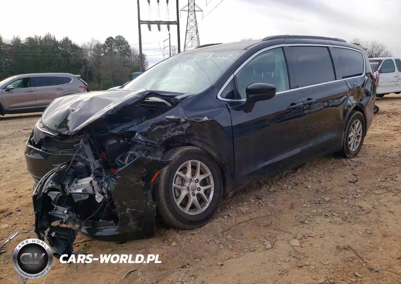 2020 Chrysler Voyager Lxi
