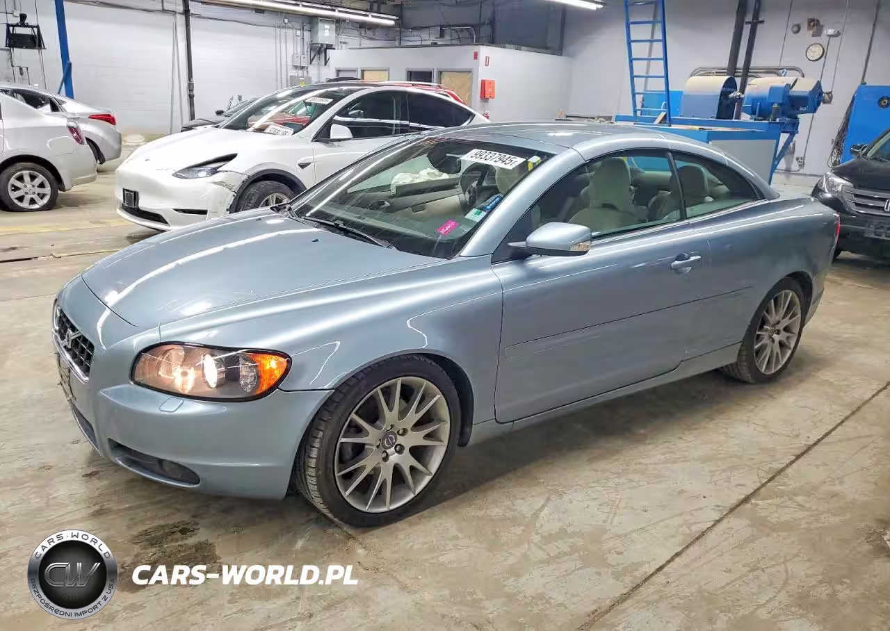 2006 Volvo C70 T5